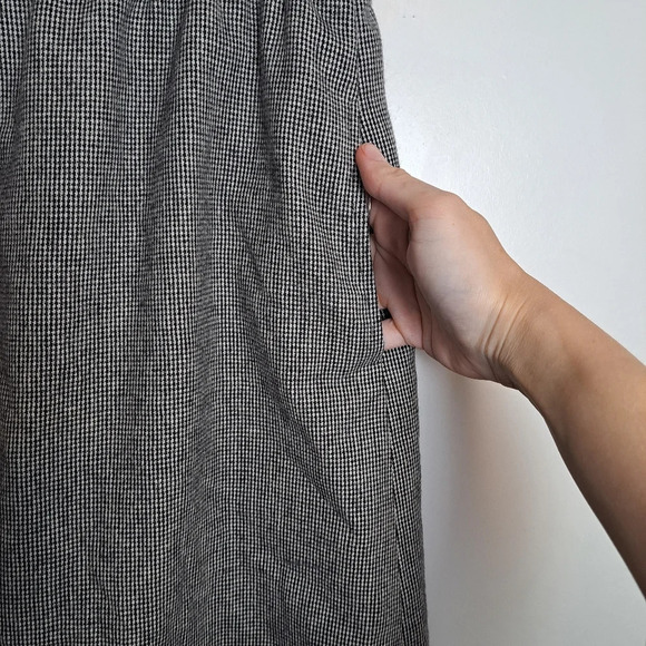 Vintage Evan-Picone Black White Wool Lined Classy Feminine Midi Skirt Size 8 - Picture 2 of 7